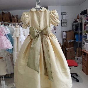 Girls custom made first communion/flower girl dress